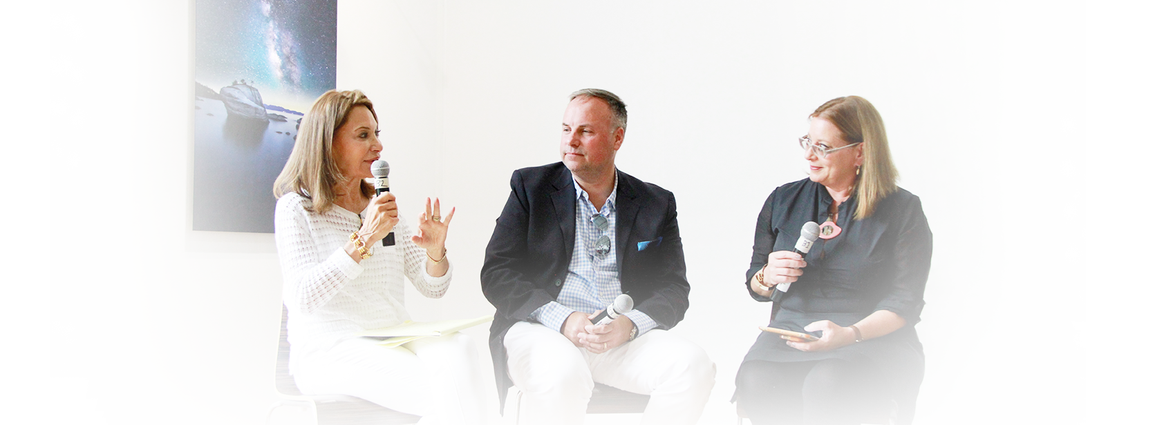 https://cdn.dental-tribune.com/1an/wp-content/uploads/2016/06/lets-talk-interior-design-strategies-for-art-lovers.png