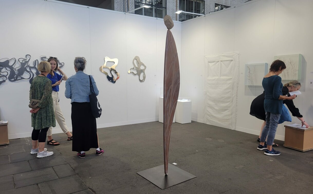 ART FAIR TIPS: HOW TO GET THE MOST OUT OF YOUR EXPERIENCE