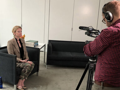 Interview: Effective Marketing Strategies for Art Advisors with Annelien Bruins