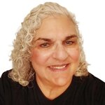 Linda Hecker