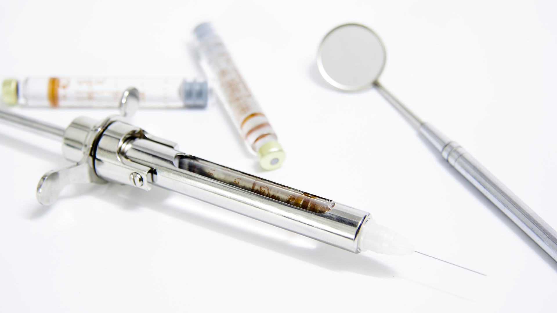 Premedication to Enhance the Efficacy of Dental Anesthesia