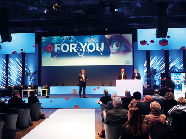 StomaTeam se zúčastnil např. slavnostní tiskové konference Ivoclar Vivadent