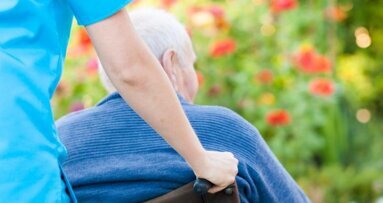 Tandartsen openen deuren op Nationale Ouderendag