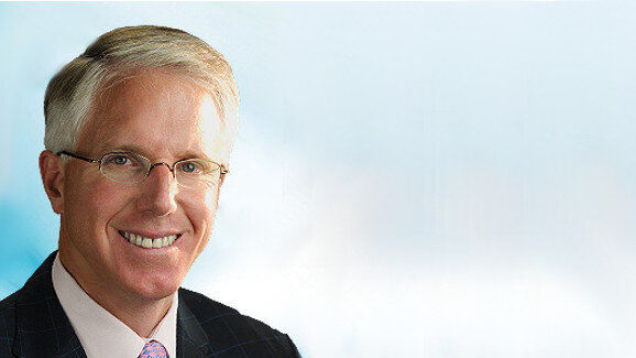 Free online lecture demonstrates treatment alternative for molar socket