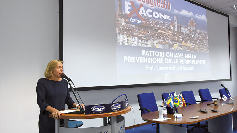 “Microbiologia, tessuti peri-implantari, protesi avvitata: caratteristiche e peculiarità del Sistema Implantare Leone”