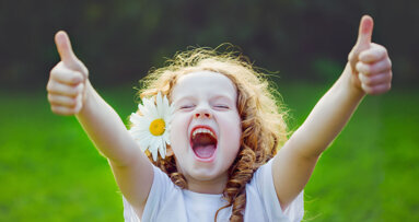 La Journée mondiale de la santé bucco-dentaire du 20 mars, et le centenaire de l’IDS à Cologne