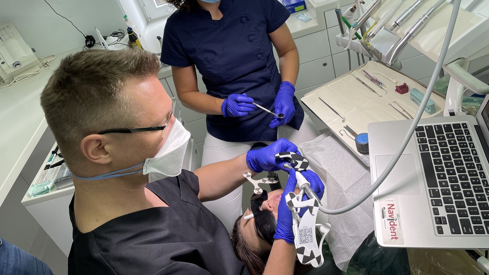 Digital technology in endodontics: Use of dynamic navigation to access and shape canals in teeth with pulp canal obliteration after trauma