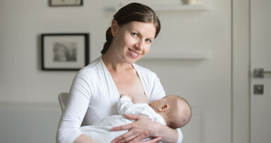 Συνδυασμός μητρικού γάλακτος και σιέλου βρεφών διαμορφώνει ένα υγιές στοματικό μικροβίωμα