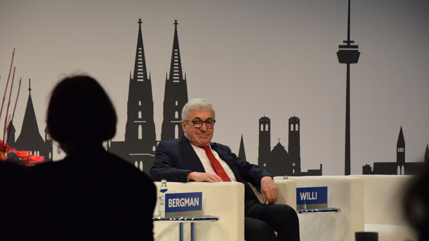 Stanley M. Bergman, chairman of the board and CEO of Henry Schein at the company's press event. (Image: Dental Tribune Interational)