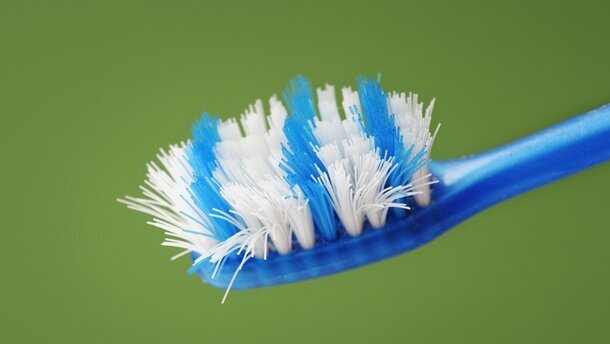 Zahnbürste wird kaum gewechselt