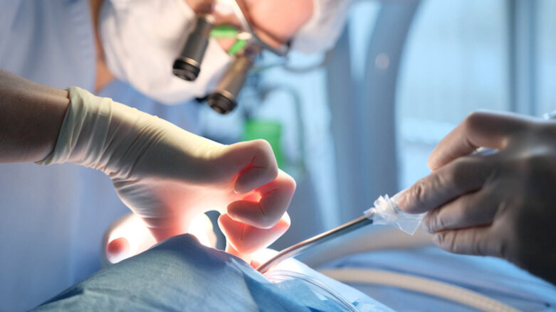 Bogus dentist convicted after performing root canal therapy without licence