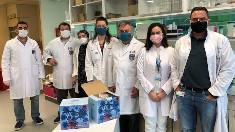 Türk Bilim İnsanlarından Gargara ile Koronavirüs Tespiti