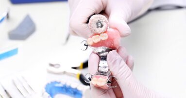 Haal- en brengservice gebitsprotheses