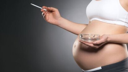 Пушенето по време на бременност може да повиши риска от формиране на вродени цепки