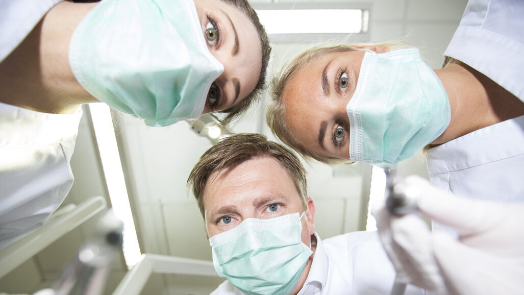 Quão ocupados estiveram os dentistas dos EUA em janeiro?