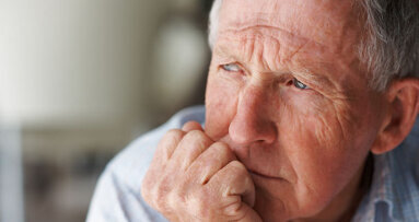 Höheres Demenzrisiko bei Zahnerkrankungen