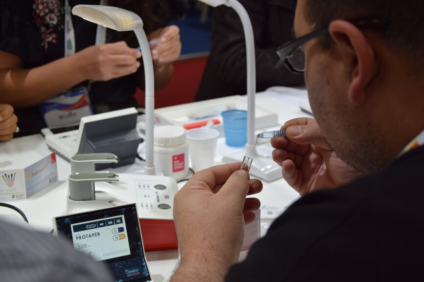 Endo workshop at the Dentsply Sirona booth at the FDI World Dental Congress (Photograph: Monique Mehler, Dental Tribune International)