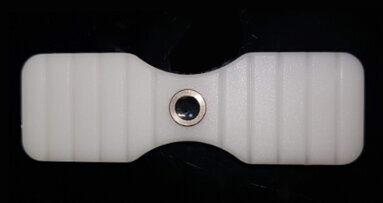 Colocación de implante con guía quirúrgica preformada