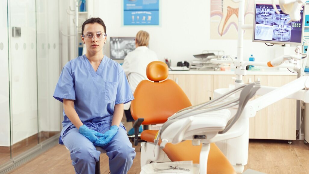 Od lipca 2024 r. wzrasta minimalne wynagrodzenie zasadnicze dla pracowników ochrony zdrowia