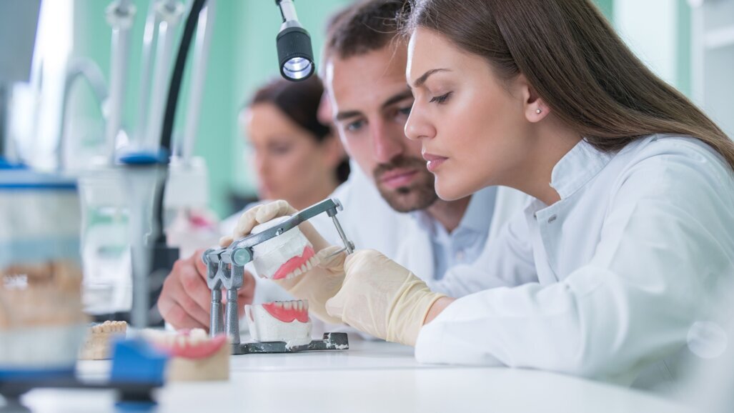 Uno studio valuta i tipi di personalità predominanti tra gli studenti di odontoiatria