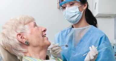 Diş Eksikliği Bunamaya da Sebep Oluyor