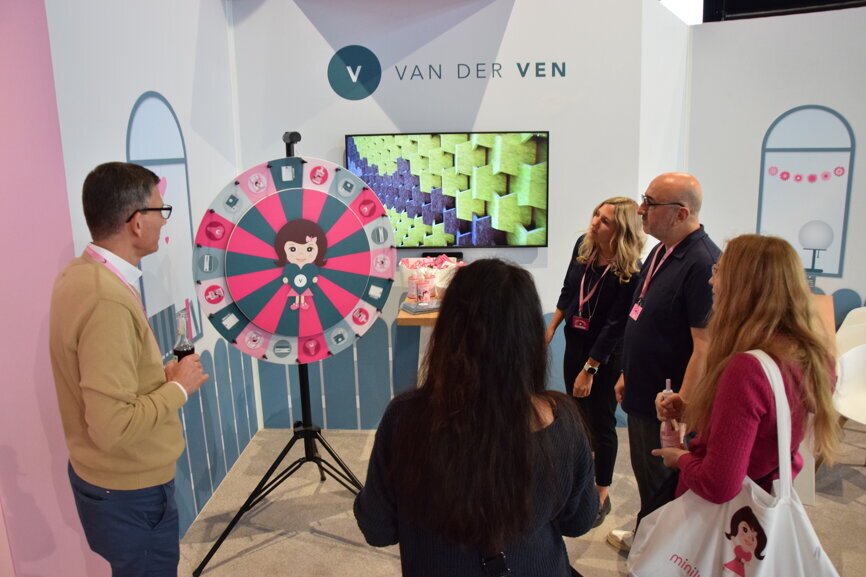 Glücksrad bei minilu-Partner van der Ven-Dental.