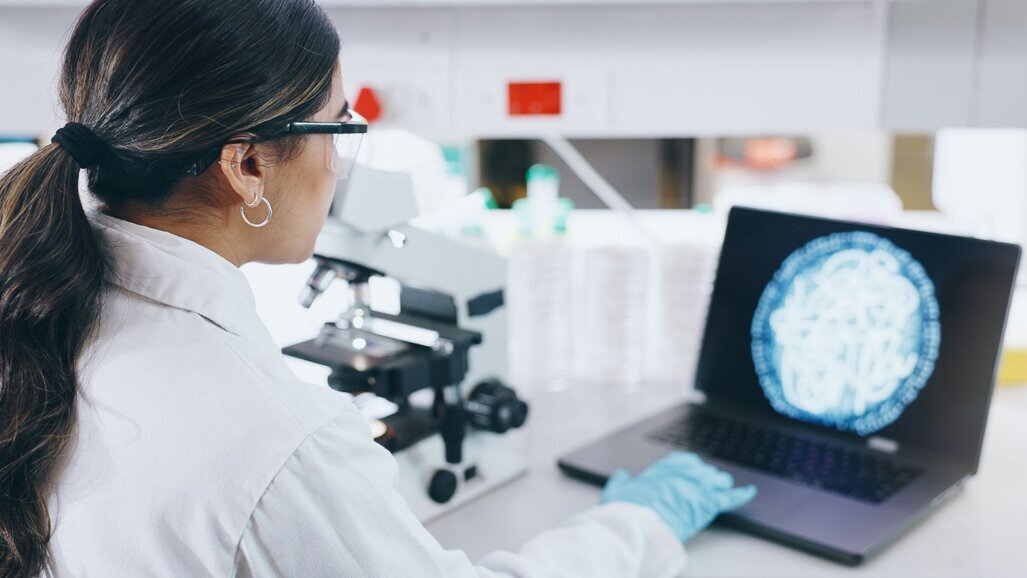 How AI is fighting Antimicrobial Resistance (AMR)