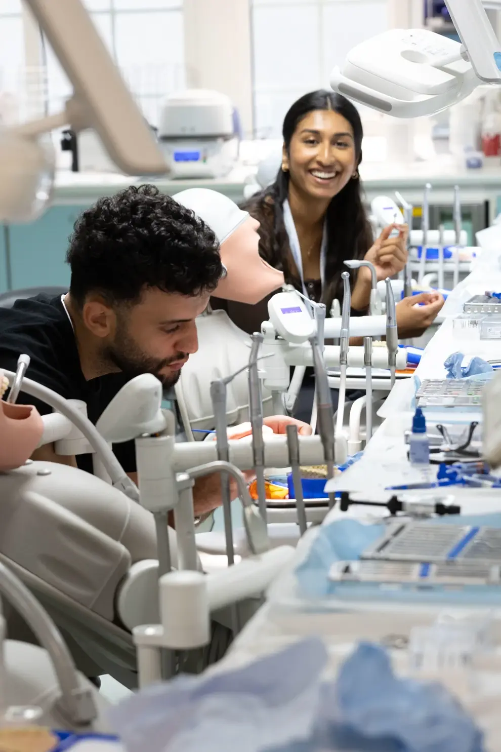 “Travel. Learn. Connect.” is the theme of the Ivoclar Summer School.