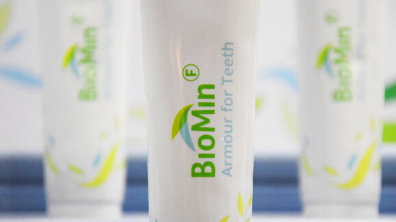 Queen Mary makes headway in development of tooth-repairing fillings