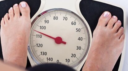 科学家发现体重问题和牙齿脱落之间的联系