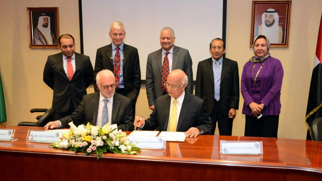 University of Sharjah College of Dentistry signs MOU with Crest & Oral-B