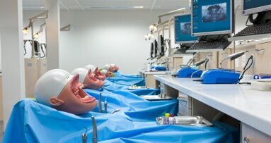 Najnowocześniejszy ośrodek szkoleń implantologicznych w Europie otworzył swoje podwoje