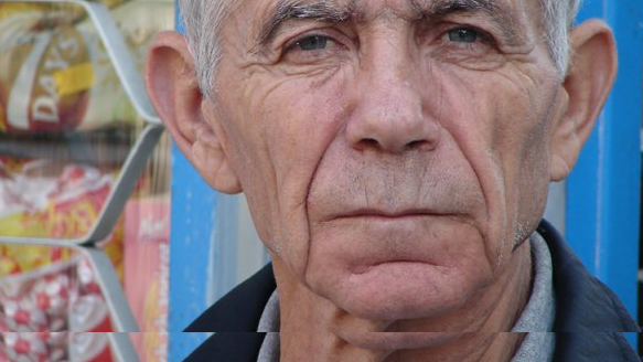 La proteína que ayuda a suprimir el cáncer oral disminuye con la edad