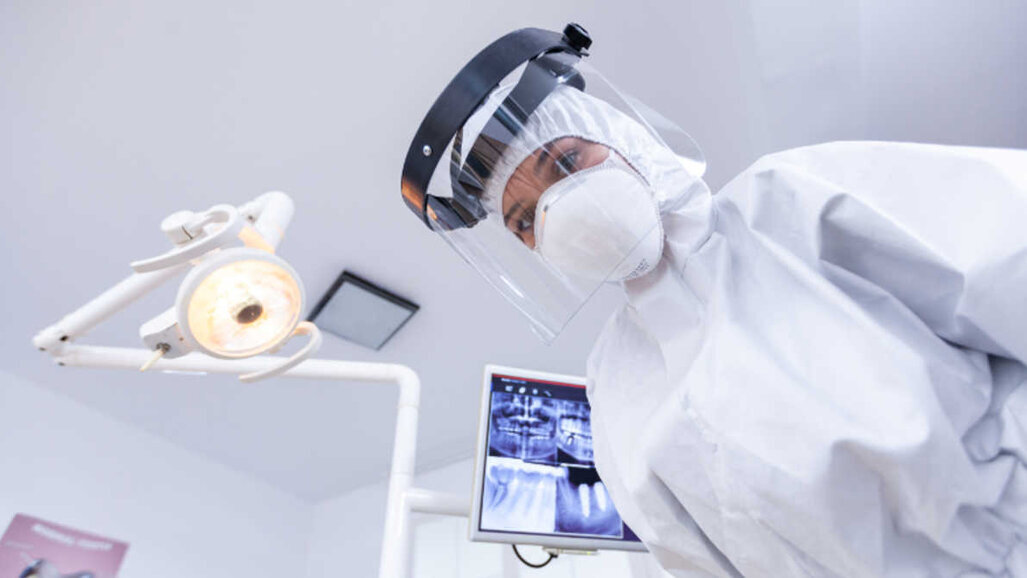 Les soins dentaires présentent un faible risque de transmission par aérosol du SARS-CoV-2 - étude