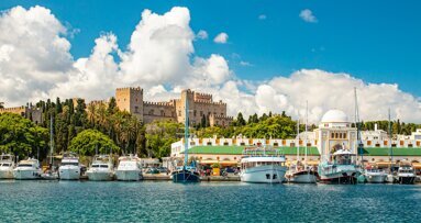 Come to Greece for EAS: Timely and forward-looking congress on aligner therapy and digital dentistry