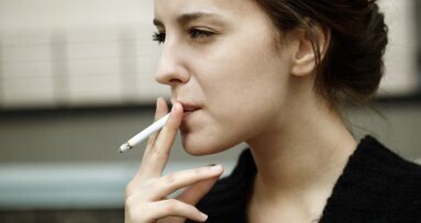 Pesquisa confirma que os fumantes têm maior risco de perder seus dentes