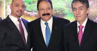 Luis Fernando Bolívar cumple dos años como presidente de AMIC Dental