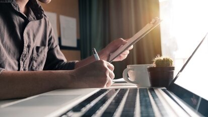 AADR reviews Advancing Dental Education: Gies in the 21st Century project