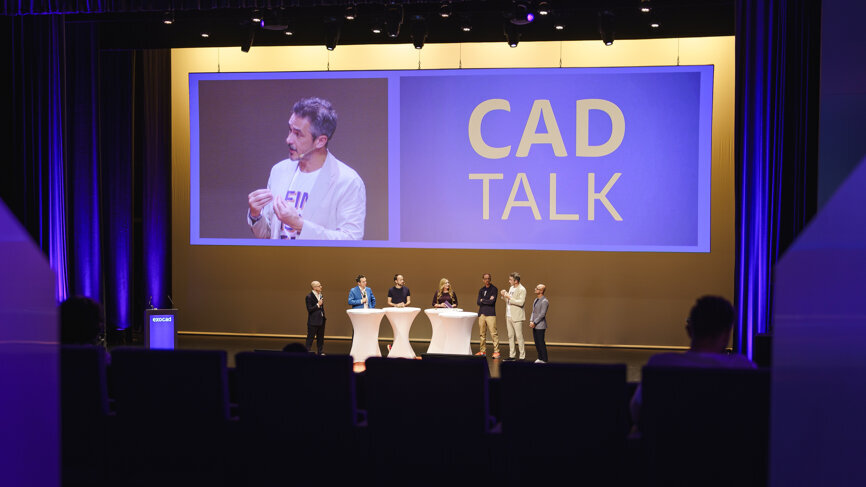 To round off the first day at exocad Insights, the speakers took to the stage once again for a panel discussion. Moderated by Christine McClymont, Global Head of Marketing and Communications at exocad, and well-known US dental podcaster Elvis Dahl, an informative and entertaining discussion took place among the experts.  From left to right: Dr Marcos White, Ashley Byrne, Vincent Fehmer, Christine McClymont, Elvis Dahl, Dr Miguel Stanley and Edris Rasta. (Image: exocad)