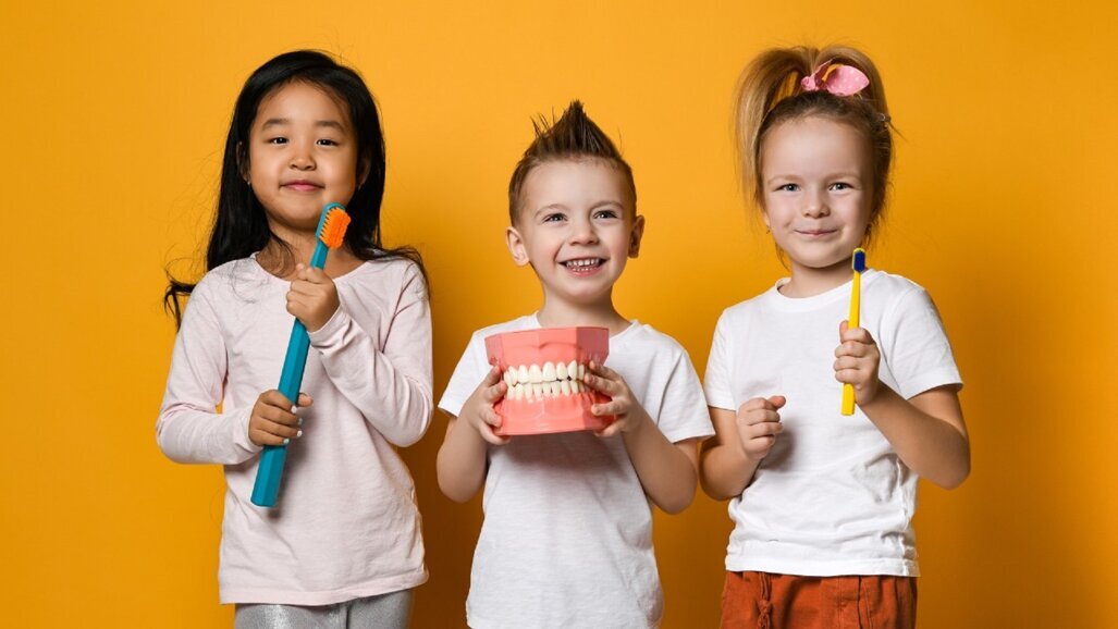 Co najbardziej szkodzi zębom dzieci?