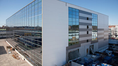 Planmeca marque son 40ème anniversaire par l’inauguration de nouveaux locaux