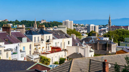 Pacientes de Jersey aguardando anos por tratamento ortodôntico