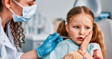 New ADA  guideline recommends acetaminophen and NSAIDs for paediatric dental pain