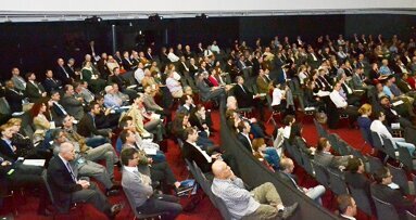 European prosthetics meets North American prosthetics