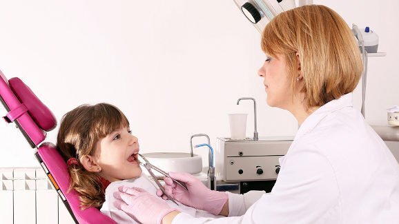 Différences d´opinions entre les dentistes femmes et les hommes