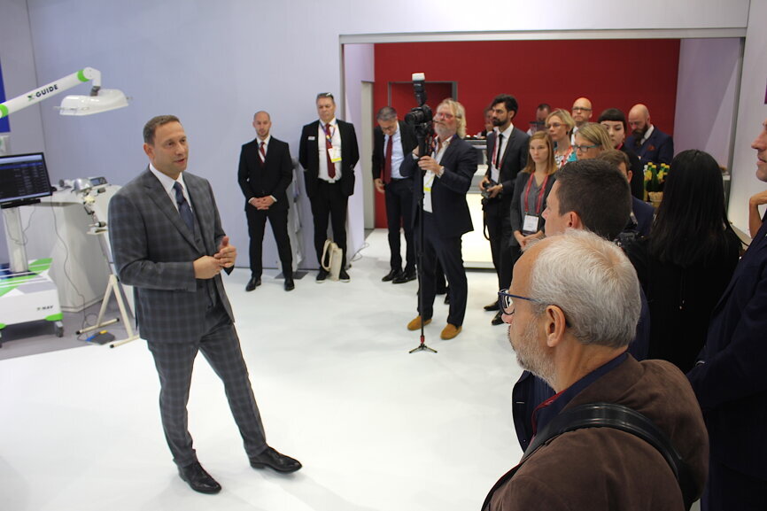 Hans Geiselhöringer, President of Nobel Biocare, welcomed media and industry partners to the company’s press conference on 11 October 2018. (Photograph: Nobel Biocare)