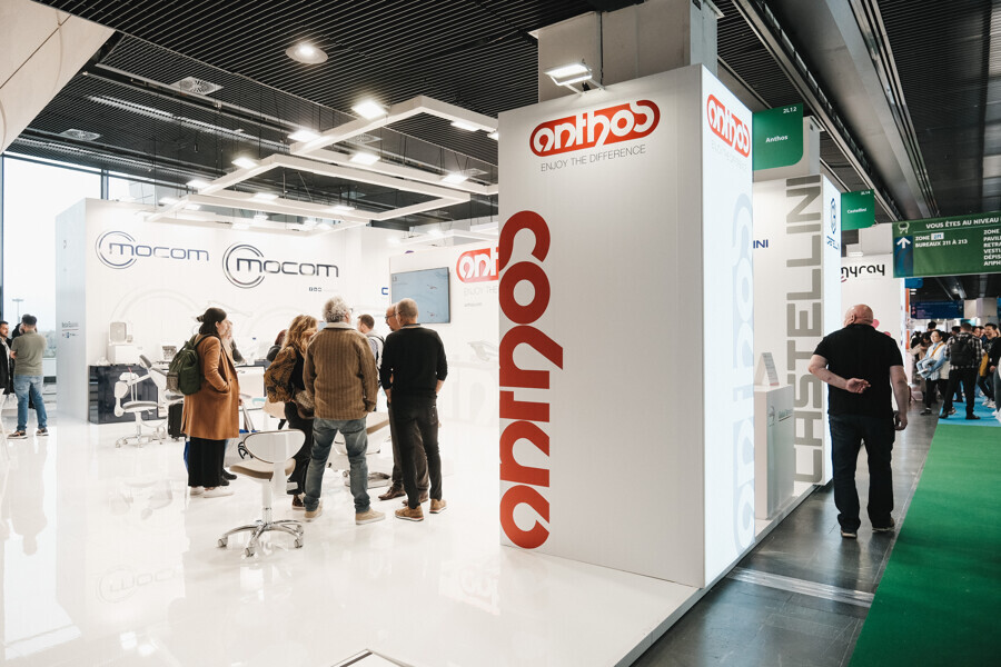 Anthos booth. 