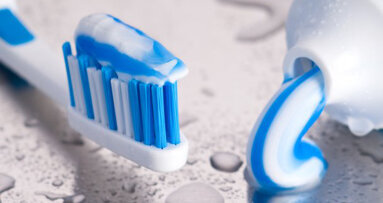 Kinderzahncremes unter der Lupe