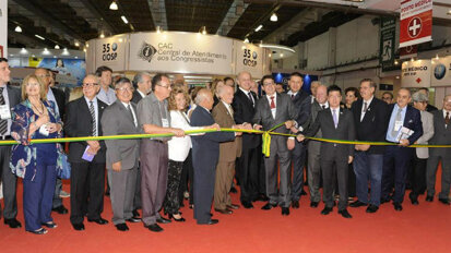 CIOSP foca discussão em inovação tecnológica e melhoria da saúde pública bucal