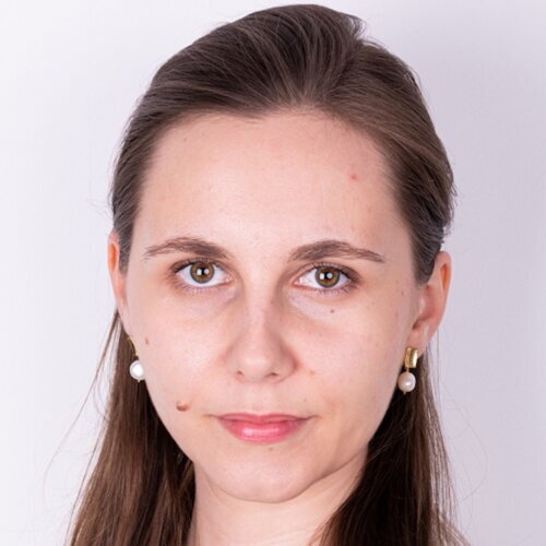 Dr Aleksandra Łyżwińska